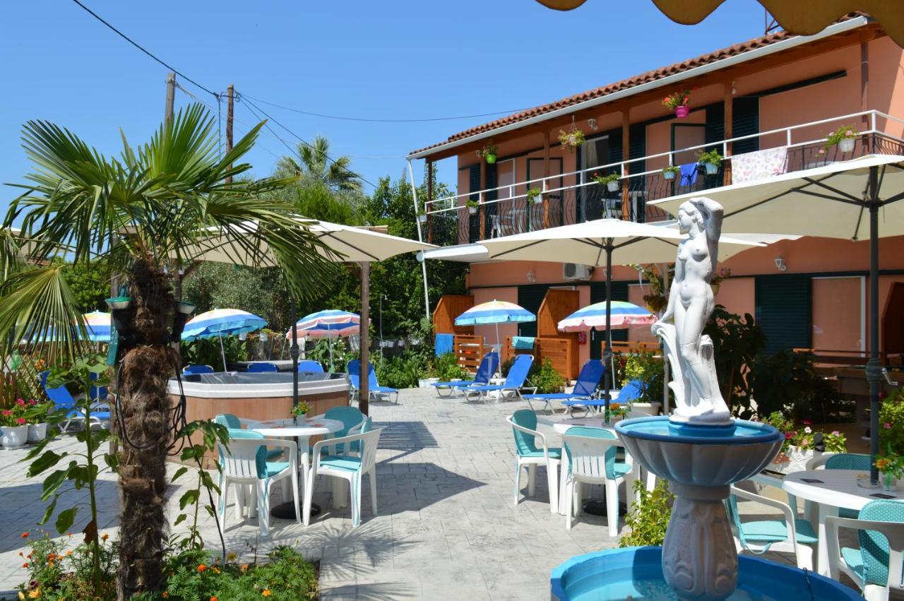 Billy'S Rooms Moraitika Exterior foto